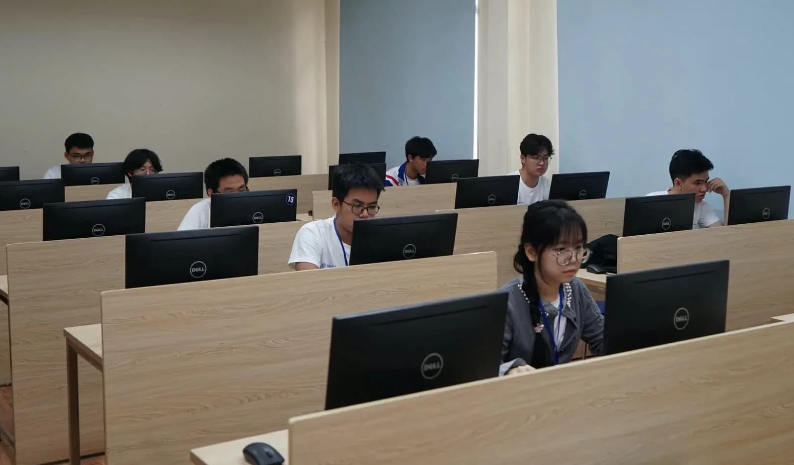 Luyện Thi THPT Trên Máy Tính: Lộ Trình Bộ GD&ĐT, Thao Tác 3 Dạng Bài Mới & Kinh Nghiệm Bấm Giờ Thực Chiến